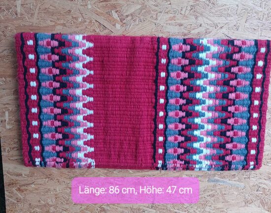 17. Schweres Showblanket